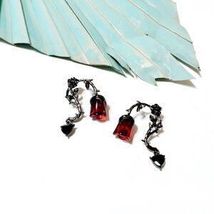 Rose drop earrings S106